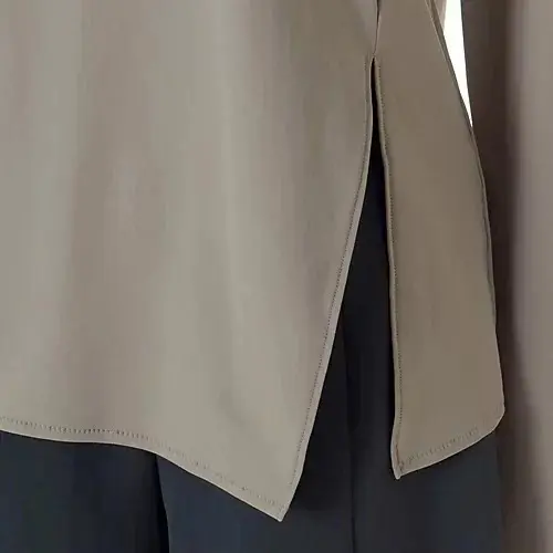 大人のための水着と水際アイテム【50代 の画像_2