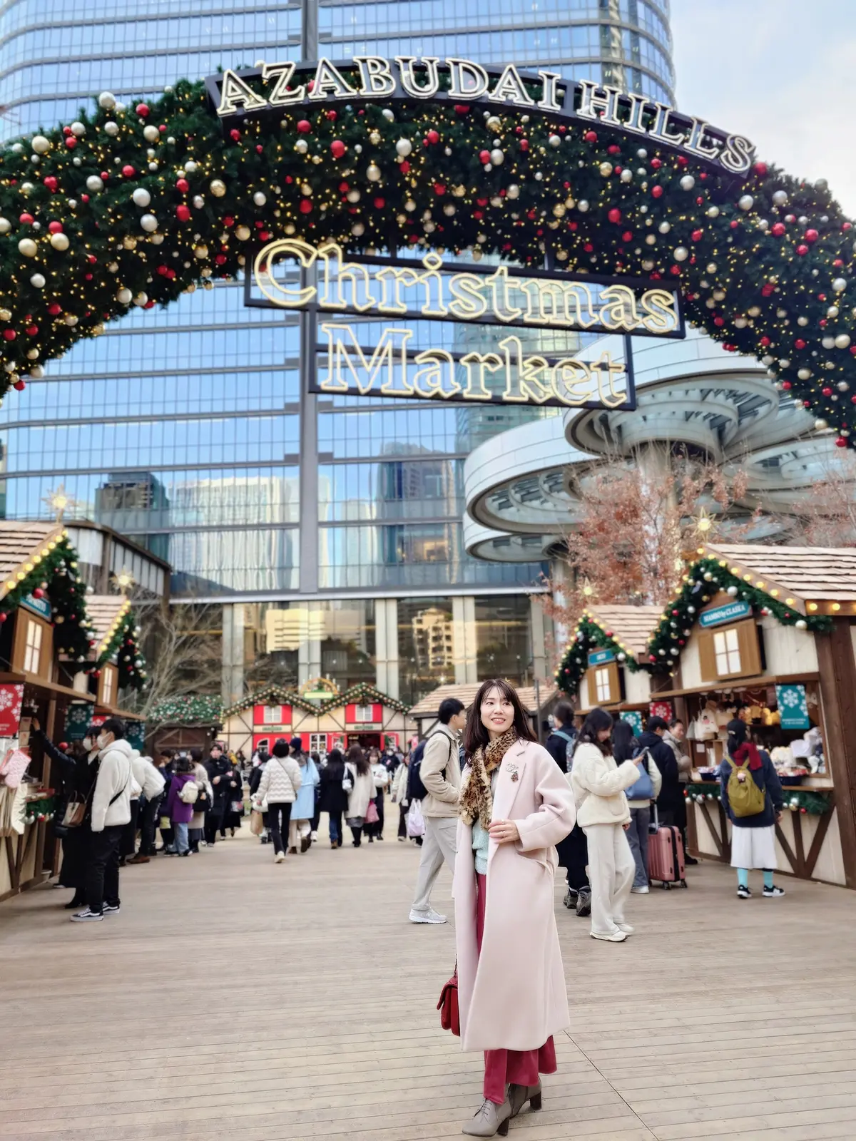 麻布台ヒルズのクリスマスマーケット