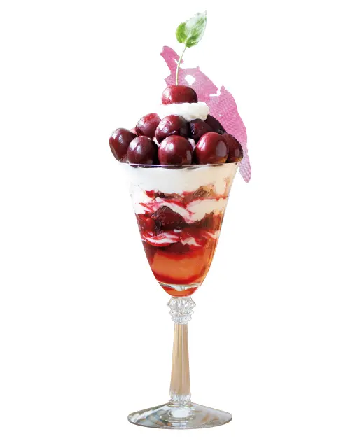 シャインマスカットのパフェ