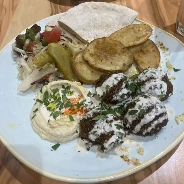 Ta-im ファラフェル