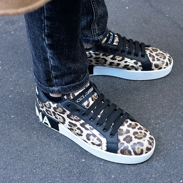 ミラノスナップのエレナのスニーカー