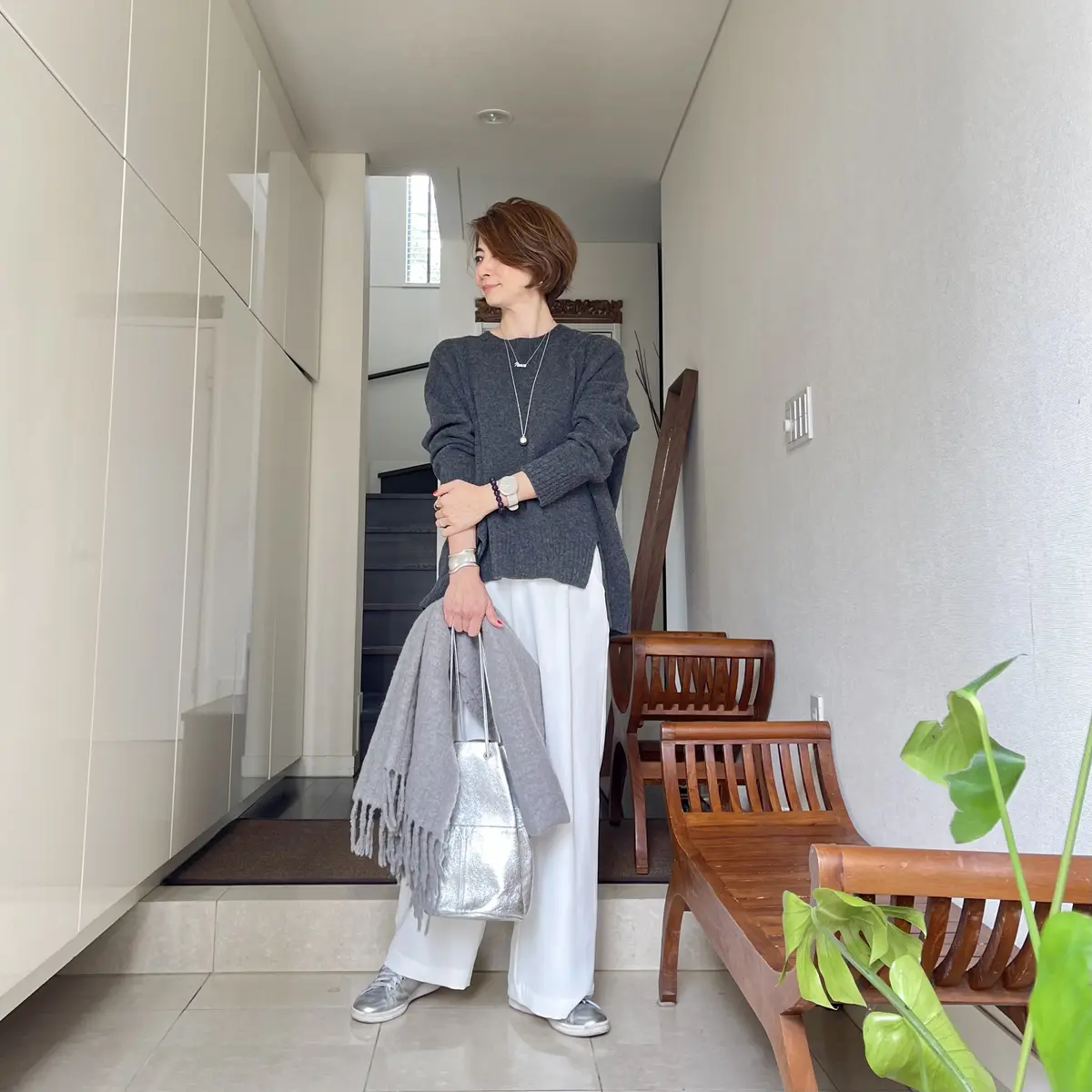 ブレスレットが主役のコーデ (アメジストの画像_2