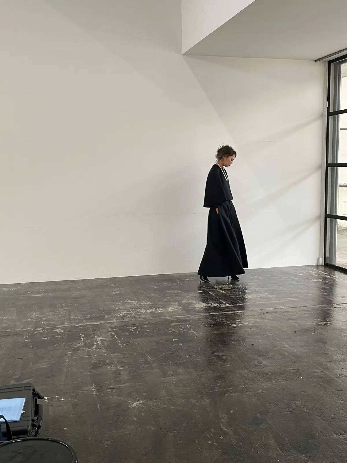 ブラックフォーマルの常識を覆す【NE-Wの画像_2