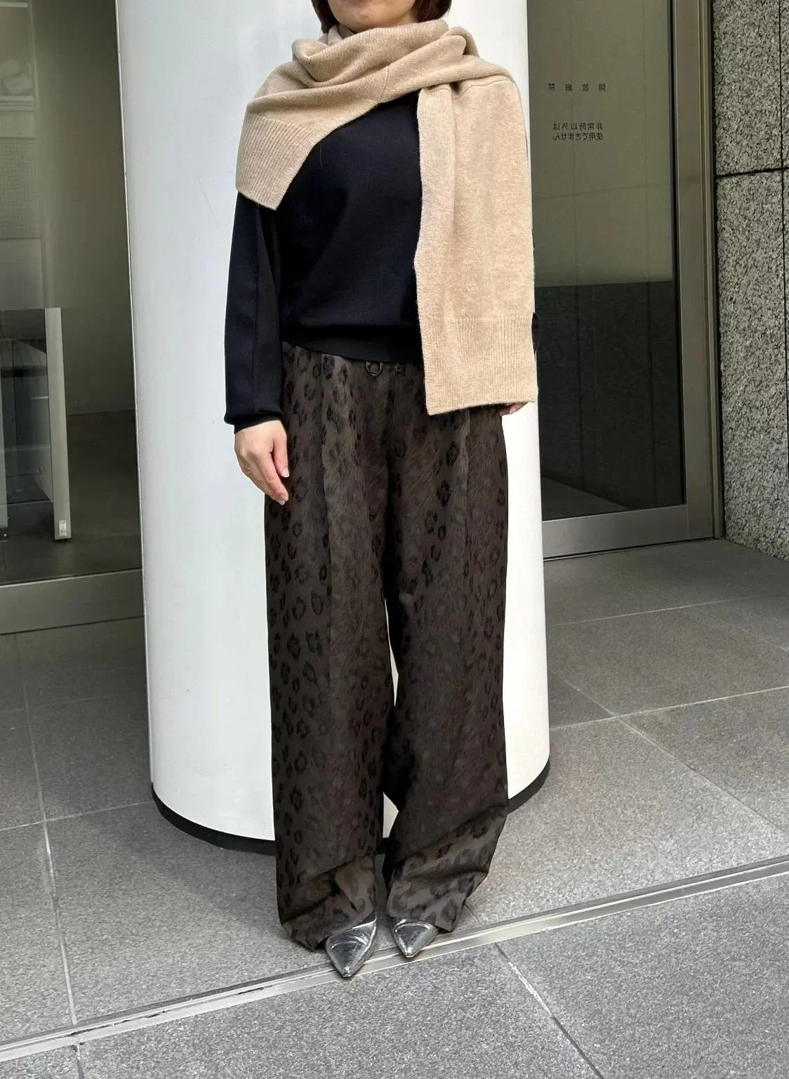 巻くだけでお洒落に変身♪都会的な抜け感をの画像_5