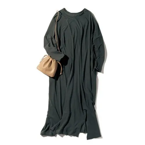 upper hights サイドスリットワンピース ￥19,800