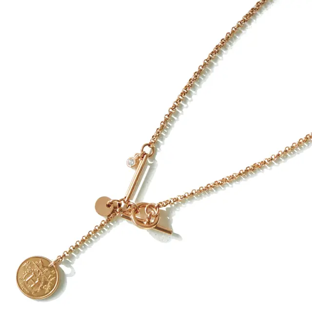 エルメスの「エクスリブリス」コレクションのペンダント