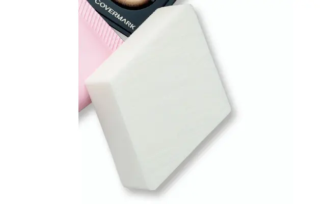 エスティ ローダーのスーパー プロフェッショナル メークアップ スポンジ