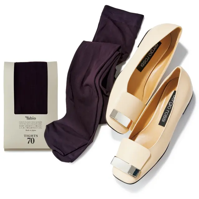 大草直子さんおすすめの冬の小物　パンプス×タイツ