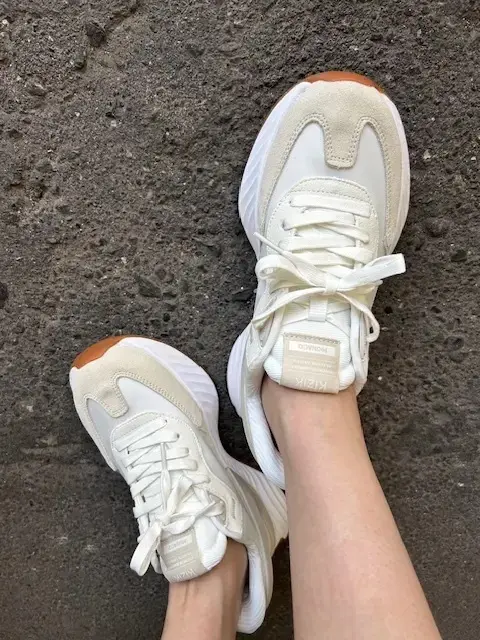 kizik MONACO ハンズフリースニーカー