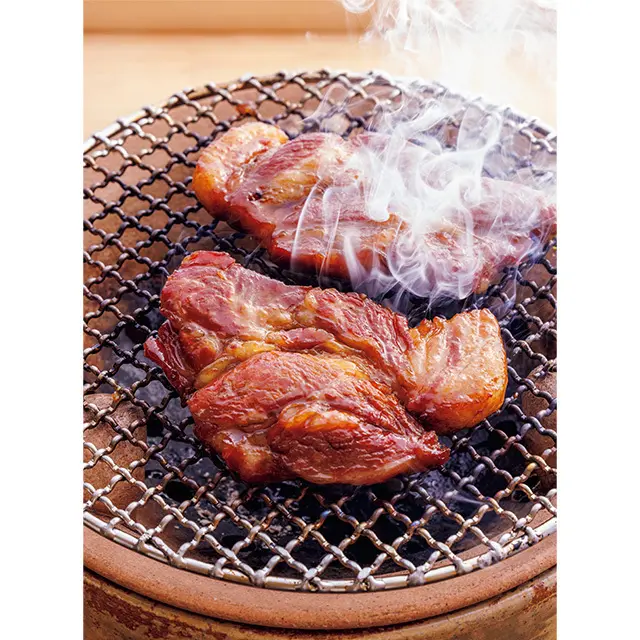 八丁味噌 ベースの味噌床で下味をつけた亀岡 の京もち豚の叉焼