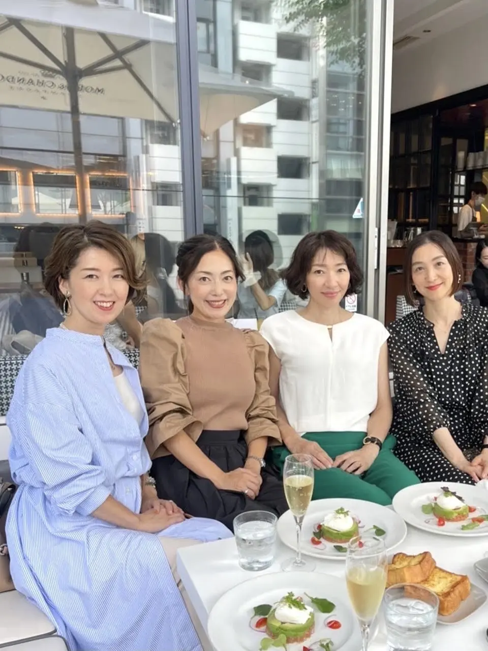 華組メンバーと銀座でランチ