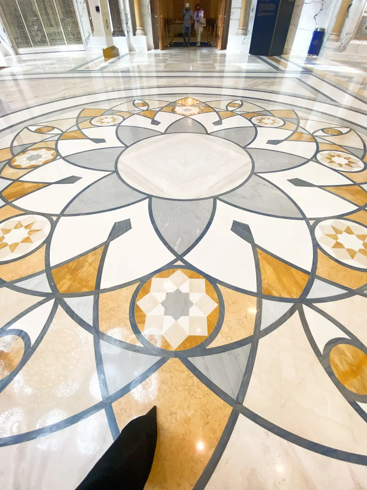 UAE(アラブ首長国連邦)大統領官邸へ。の画像_13