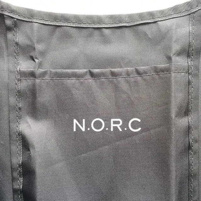 スマートなN.O.R.Cのショッパーの画像_4