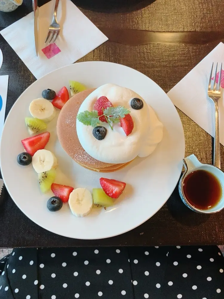 秋色ワンピースコーデでおでかけの画像_3