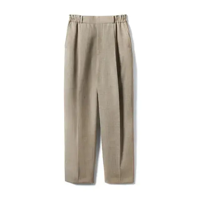 Near.Nippon（ニアー ニッポン）のややゆるテーパード