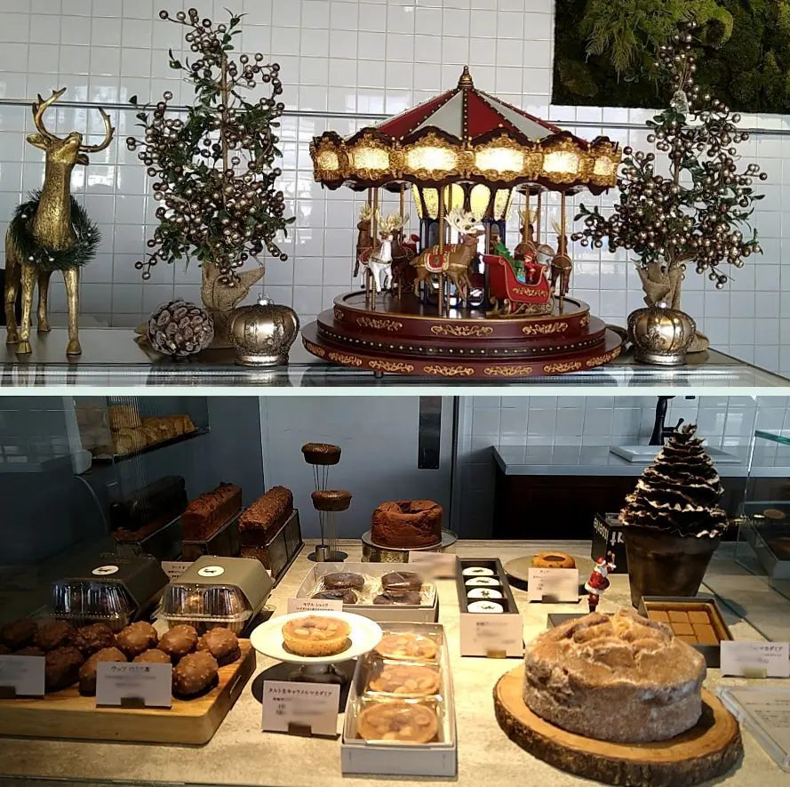 ストーブショーウィンドウの上