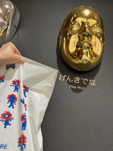 ショップ内の装飾。関西弁！