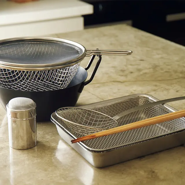 揚げ鍋＋揚げかご＋油ハネ防止ネットの3点セット