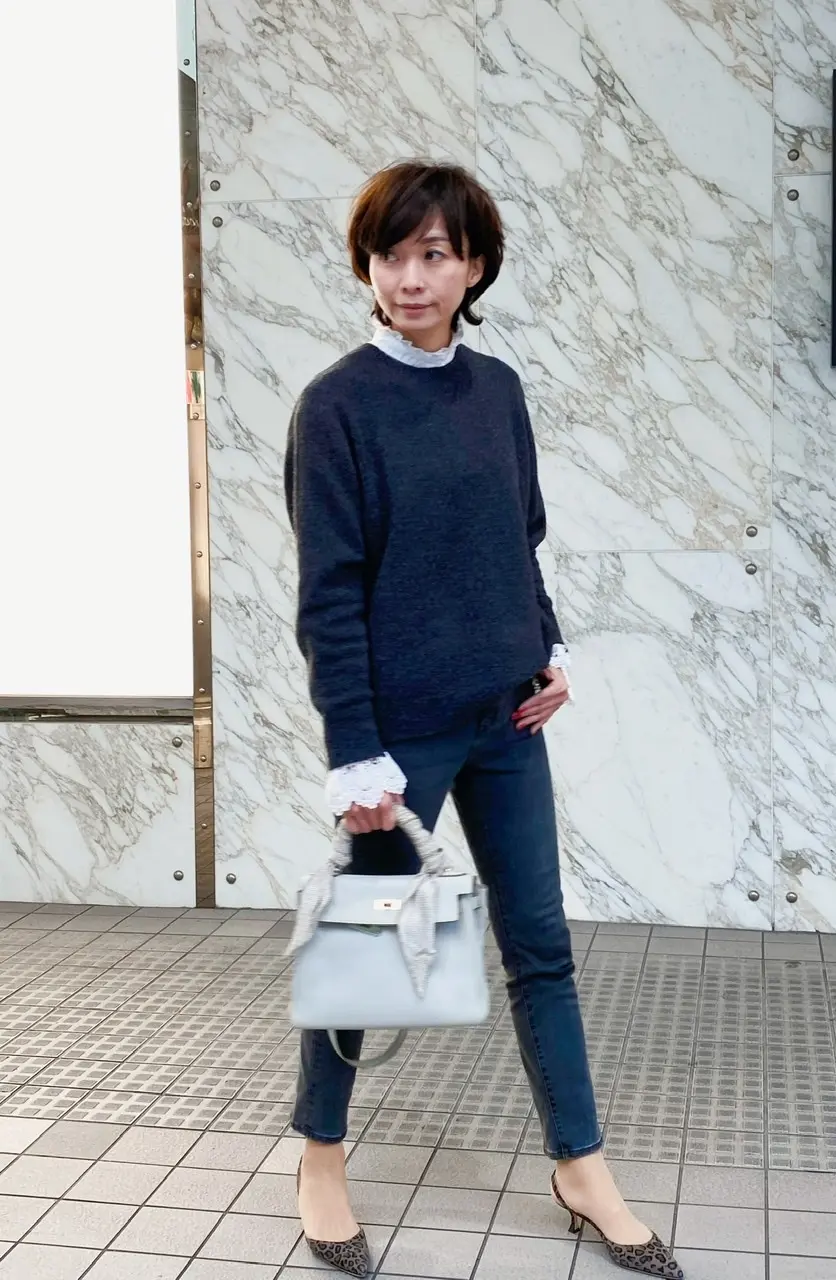 小物で楽しむフェミニンコーデの画像_2