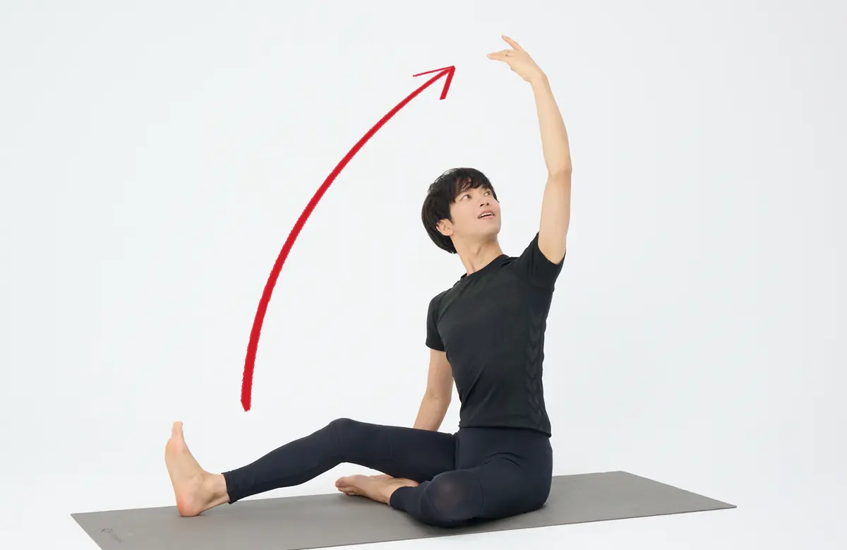 OurAge×Webエクラ　背中伸ばし腕回し_04