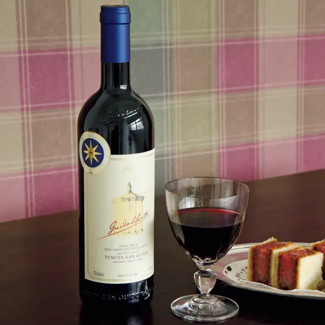 シルキーな飲み口がさりげなく優美さを物語るワイン