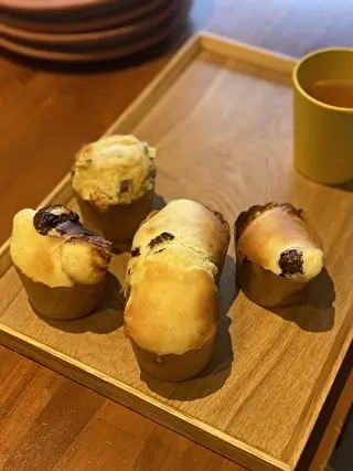 焼いてる途中にくっついちゃったカップケーキ！