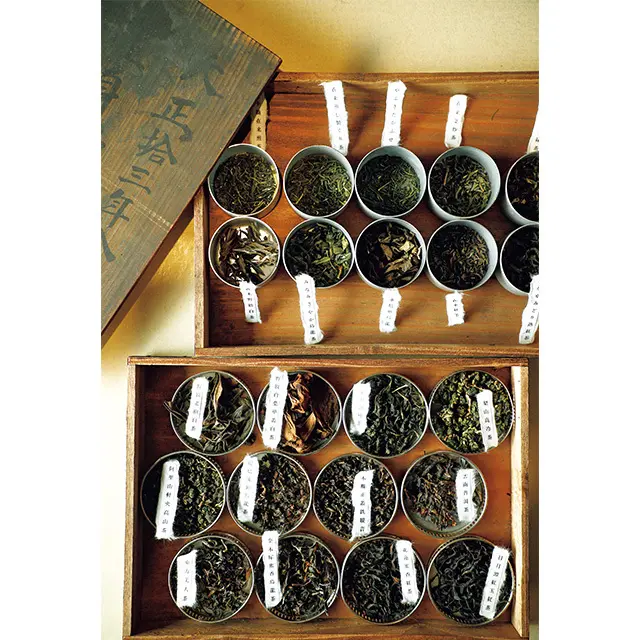 無農薬、無化学肥料の茶葉を厳選