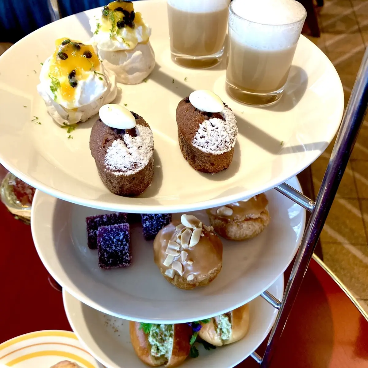 アフタヌーンティーと桜の日♪の画像_2