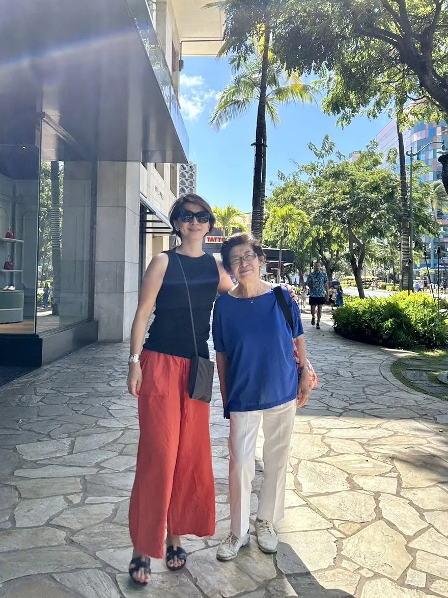 母とのハワイ旅行の旅コーデなどの画像_4