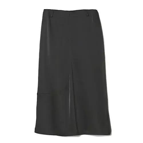 モードな着こなしに、春の軽やかさを漂わせの画像_6