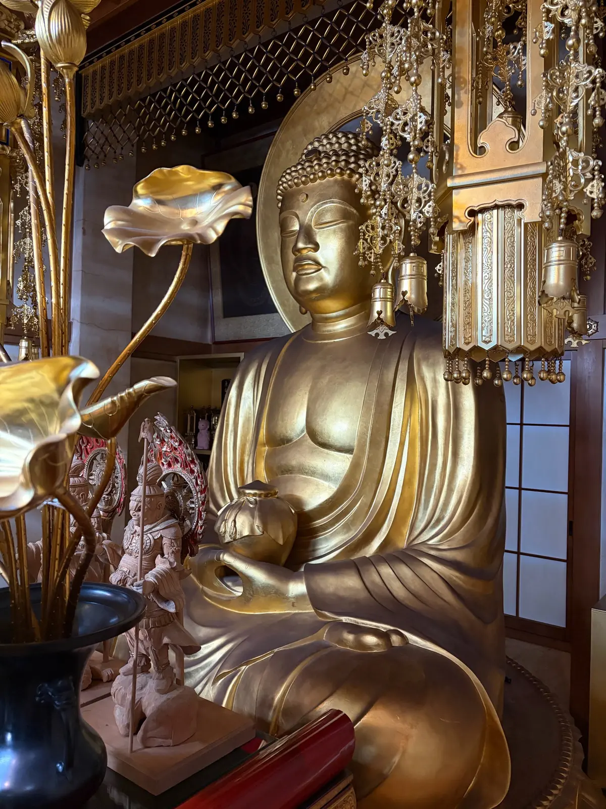 Spicier  神楽坂　御朱印　東京　午年　切り絵御朱印　飛躍の白馬　神楽坂大仏　神楽坂聖天　銭洗い弁財天　大聖歓喜天　神楽坂安養寺　御朱印さんぽ　スパイスチャイ　カレーパン　Spicier  安養寺　カレー　パン