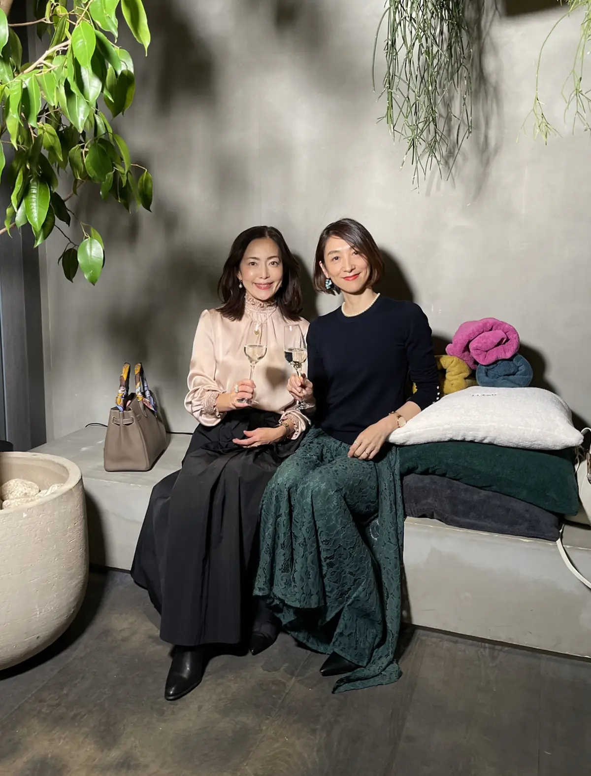 ガウンコートで冬の着こなしの画像_3