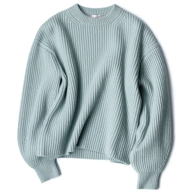 ドレステリアのニット