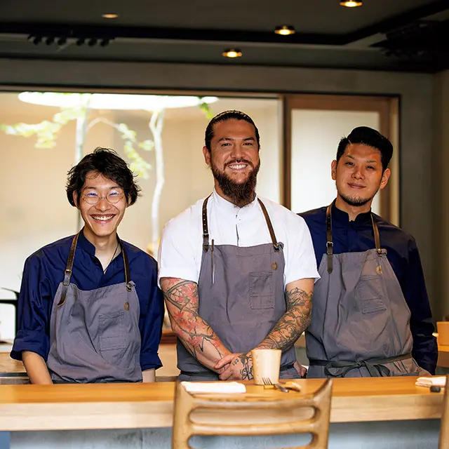 京都の東山にあるレストラン「ルーラ」の店員さん