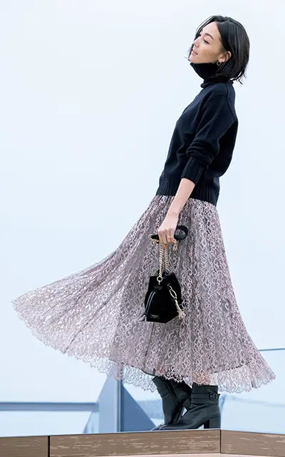 ボトルネックニット