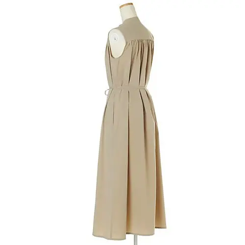 富岡佳子さんがまとう「E by éclaの画像_9