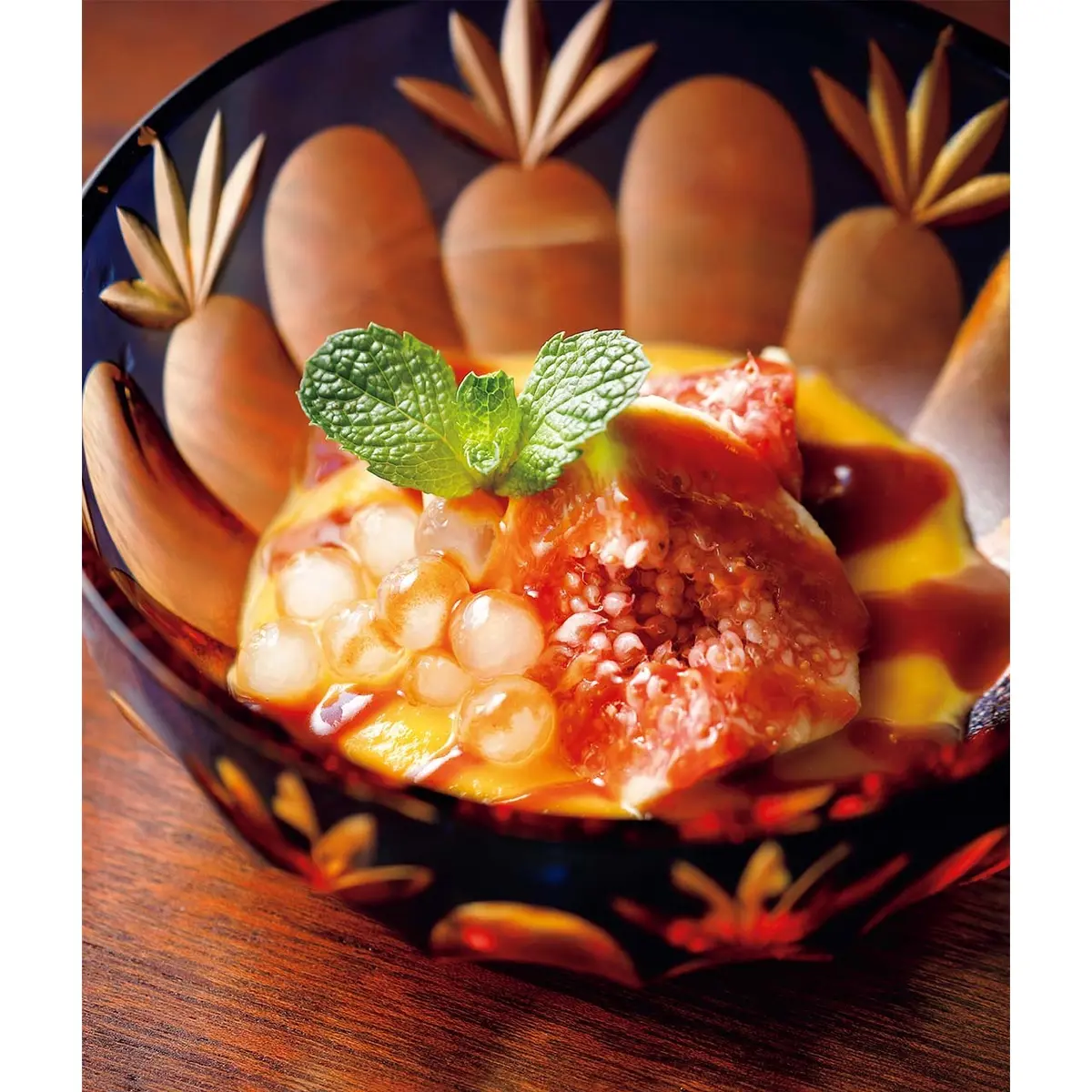 生キャラメルソースがかかる「いちじくとカボチャのココナッツミルク」