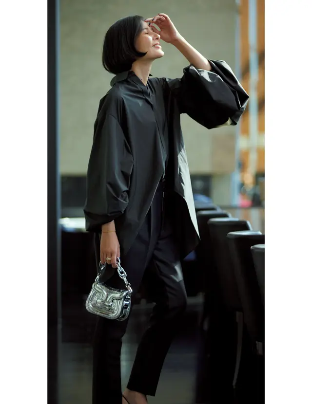 ル フィルのトップスでドレスアップする田沢美亜