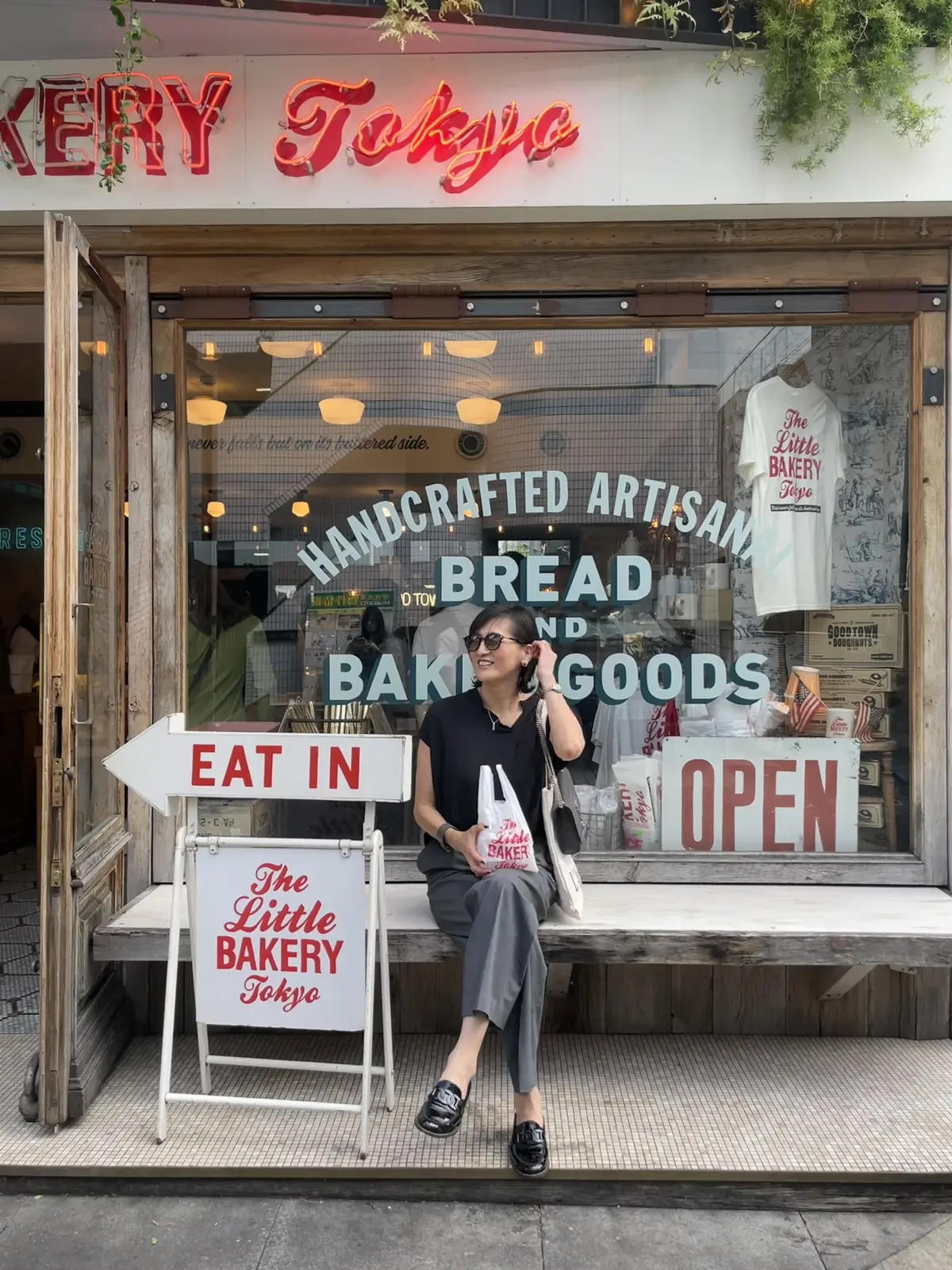 表参道路地裏散策の画像_3