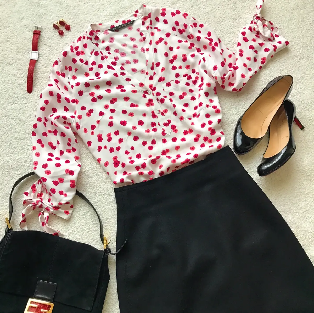 花柄ドットブラウスの画像_2