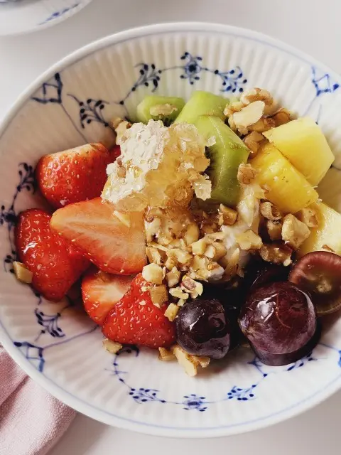 ヨーグルトボウルを作ってみましたの画像_1