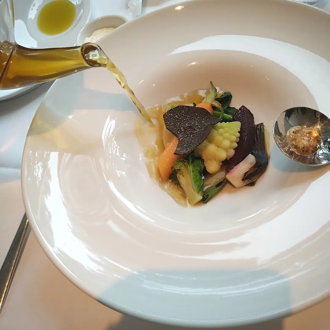 アルカナ東京のランチ、前菜、和風ポトフ