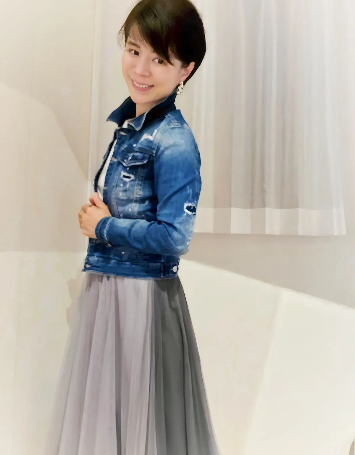 ストレッチが効いていて意外と柔らかい生地