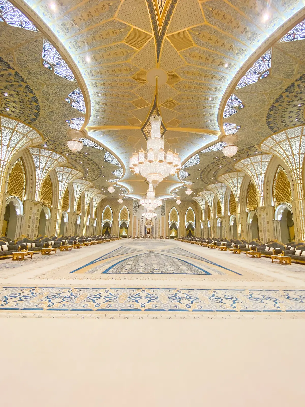 UAE(アラブ首長国連邦)大統領官邸へ。の画像_18