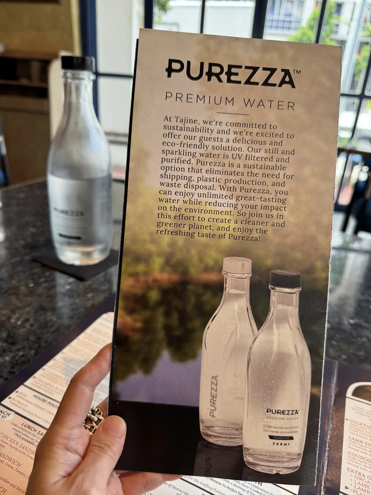 水、ウォーター