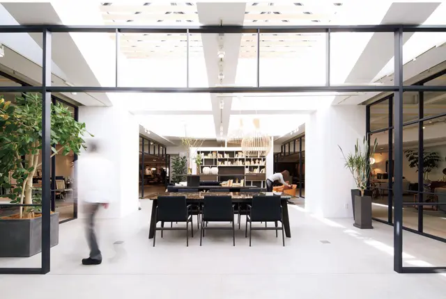 アクタス・新宿店