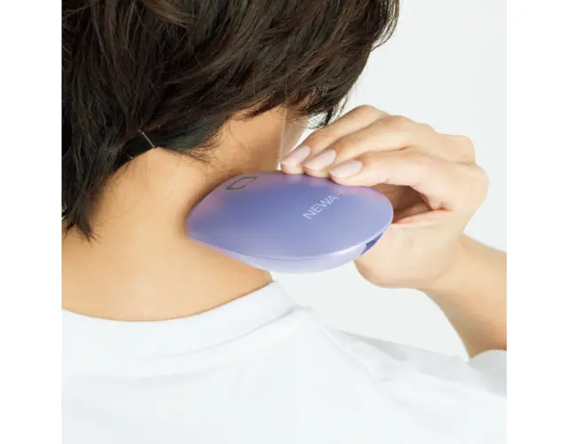 まずは首の後ろ側からスタートするのが重要