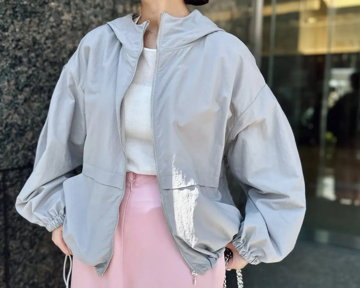 ＼新色グレー登場！／春に重宝する「ライトの画像_2