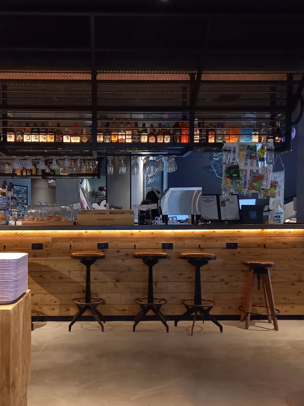 モクシー大阪本町