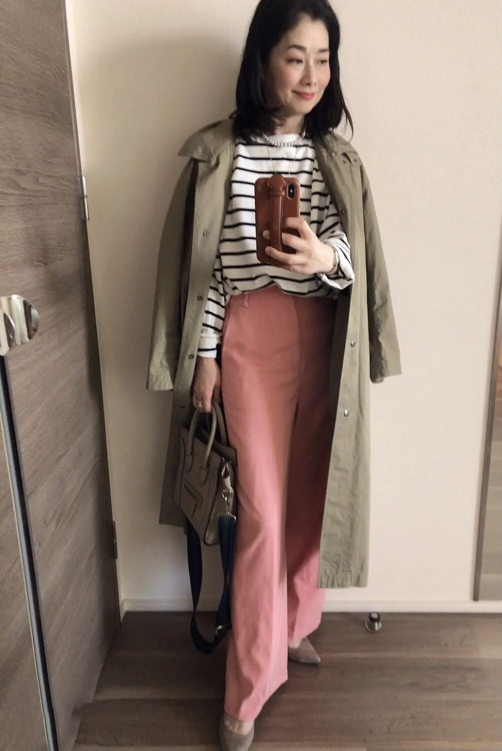 エルメスの隣りでKingGnuの画像_9